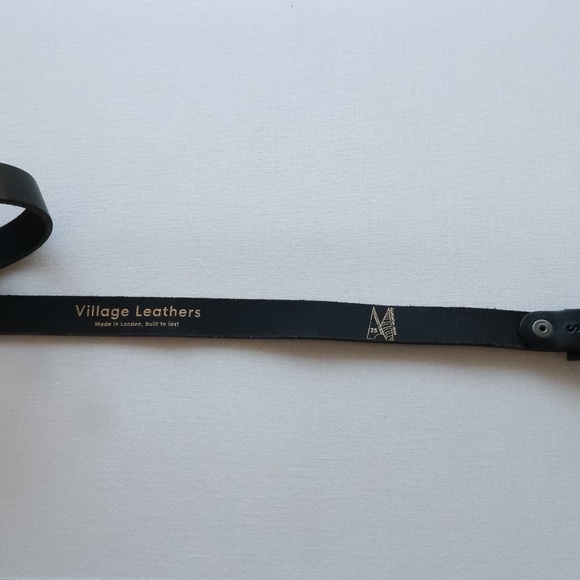 Black Genuine Leather & Silver Buckle Belt 1" - Picture 3 of 5